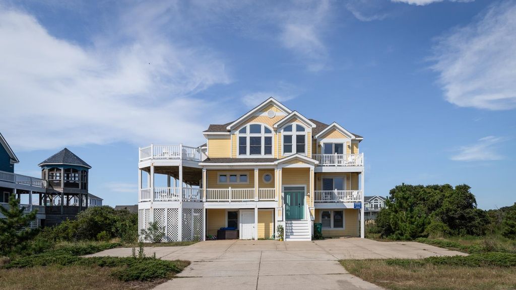 Image 1 of property listing at 904 Lighthouse Drive Lot 16, Corolla, NC 27927