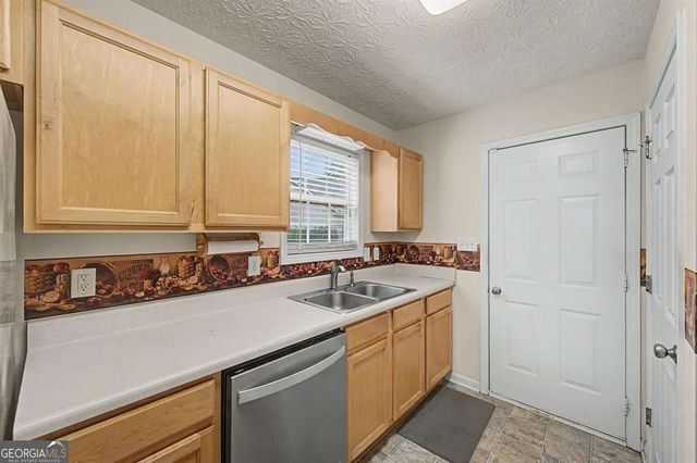 5 Shenandoah Court, Hiram, GA 30141