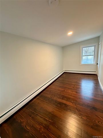 47 Gifford Avenue, Poughkeepsie, NY 12601