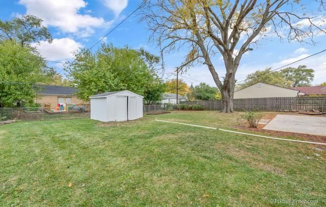 105 Mellbrook Road, Bolingbrook, IL 60440