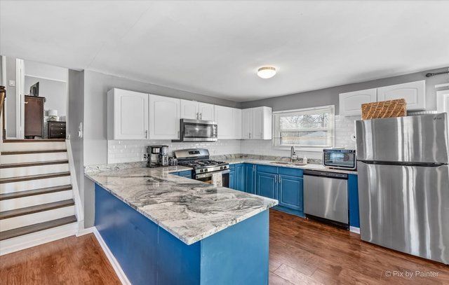 105 Mellbrook Road, Bolingbrook, IL 60440