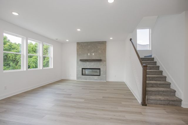 1564 Oak Springs Drive, Columbia, TN 38401