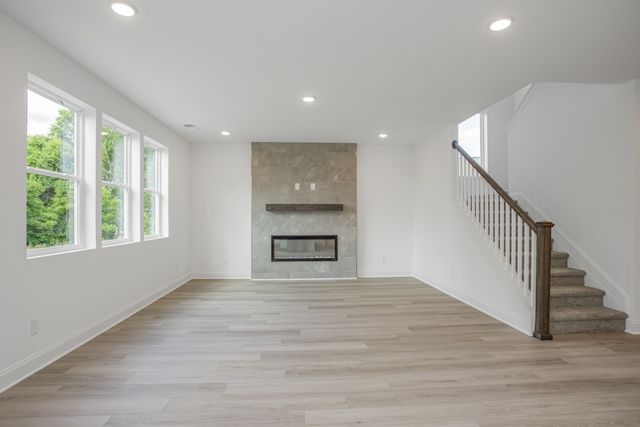 1564 Oak Springs Drive, Columbia, TN 38401