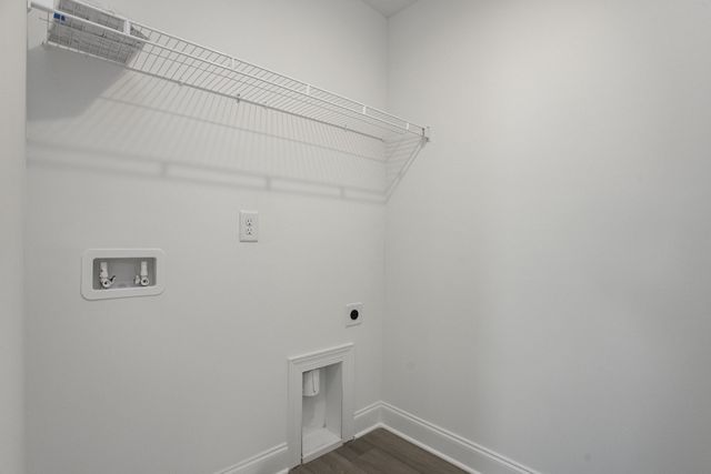 1564 Oak Springs Drive, Columbia, TN 38401