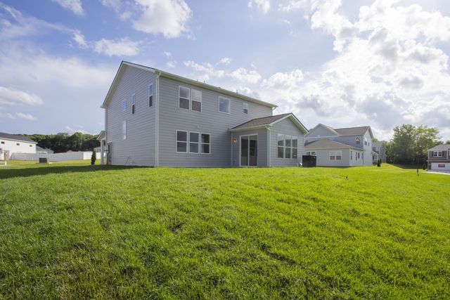 1564 Oak Springs Drive, Columbia, TN 38401