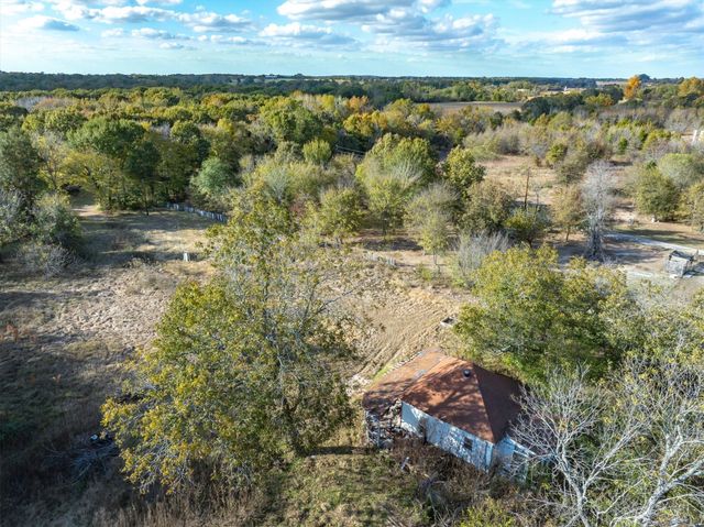 9722 County Road 3909, Athens, TX 75752