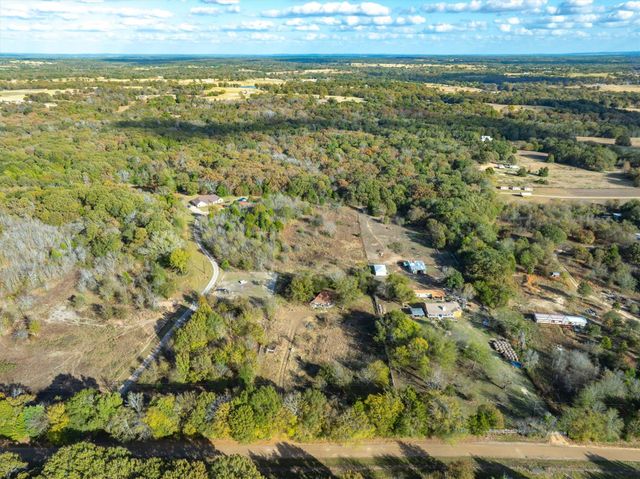 9722 County Road 3909, Athens, TX 75752