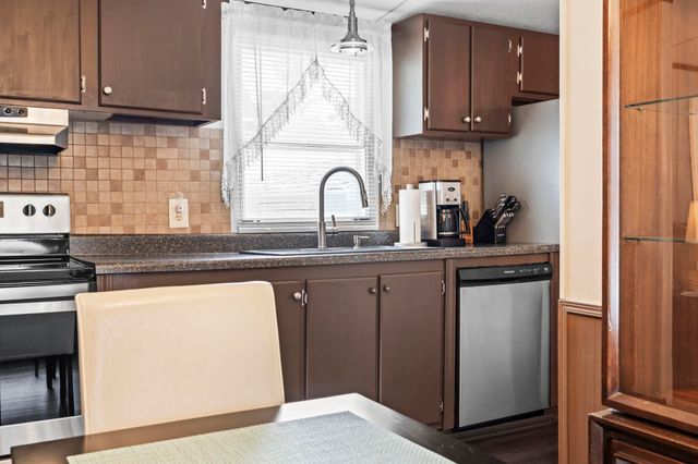 916 Periwinkle Pl., Myrtle Beach, SC 29577