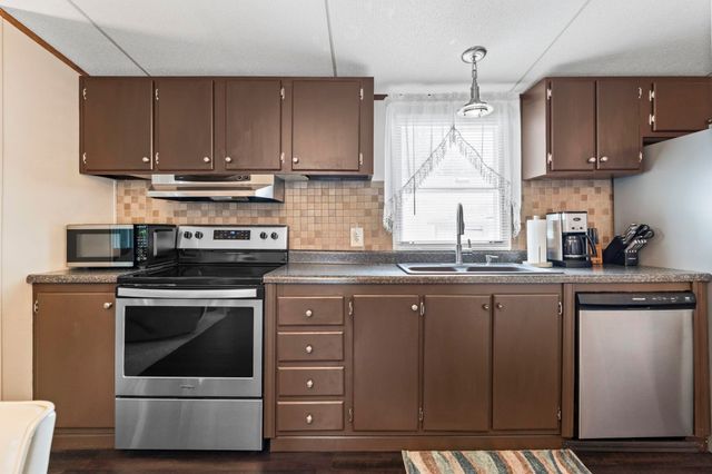 916 Periwinkle Pl., Myrtle Beach, SC 29577