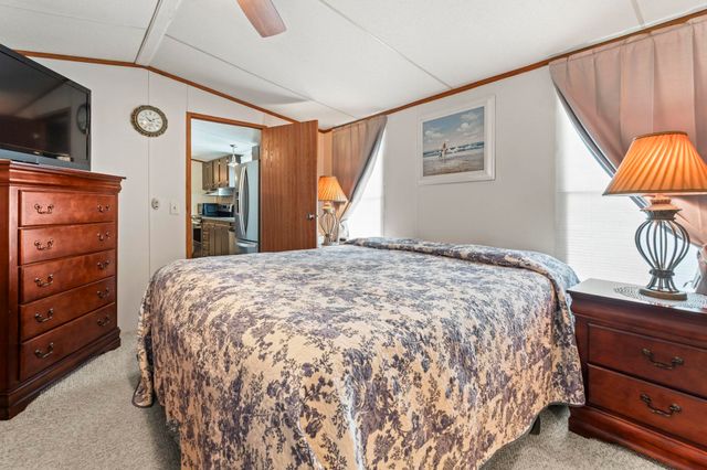 916 Periwinkle Pl., Myrtle Beach, SC 29577