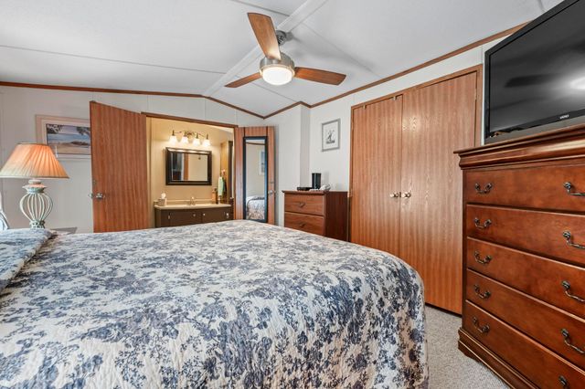 916 Periwinkle Pl., Myrtle Beach, SC 29577