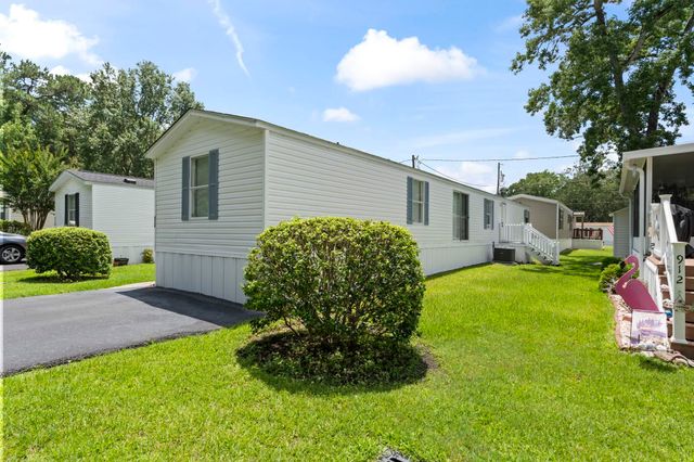 916 Periwinkle Pl., Myrtle Beach, SC 29577