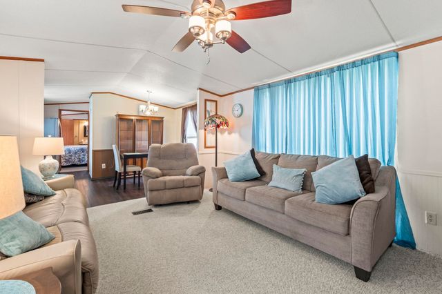 916 Periwinkle Pl., Myrtle Beach, SC 29577