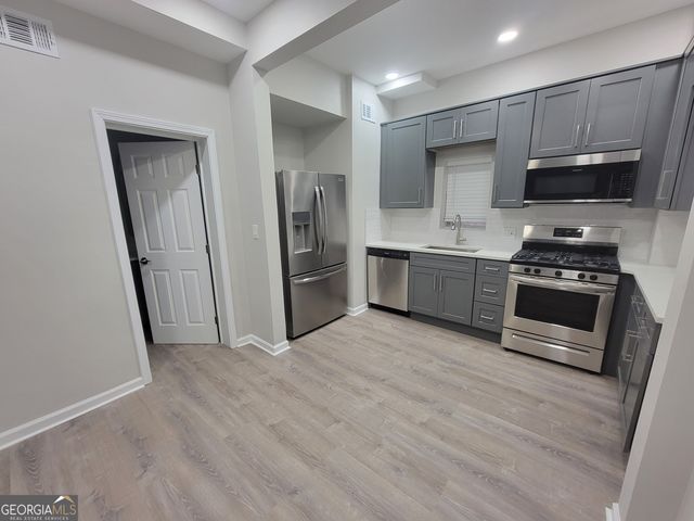 1896 Ridgewood Drive UNIT 5, Atlanta, GA 30307