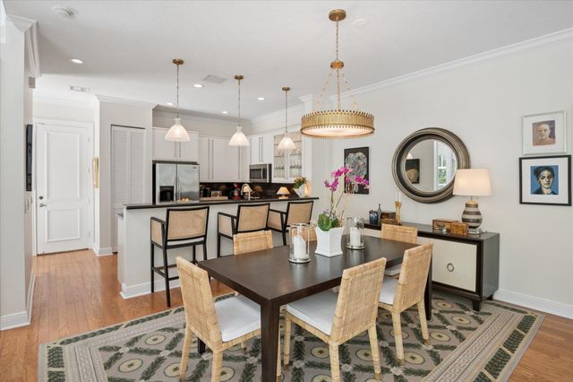 608 NE 11th Avenue, Fort Lauderdale, FL 33304