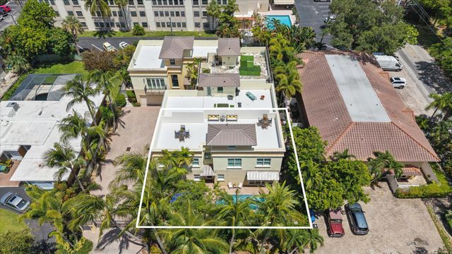 608 NE 11th Avenue, Fort Lauderdale, FL 33304