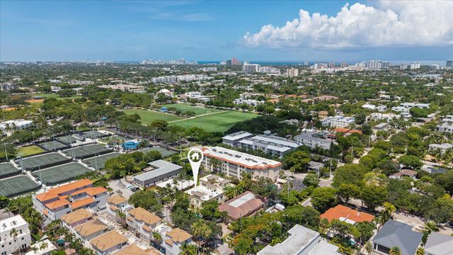 608 NE 11th Avenue, Fort Lauderdale, FL 33304