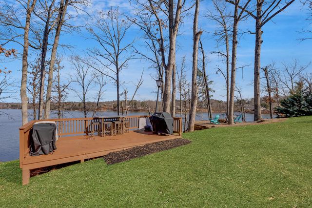 1675 Casey Creek Road, Chesnee, SC 29323