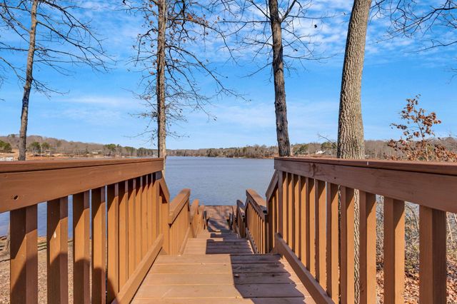 1675 Casey Creek Road, Chesnee, SC 29323