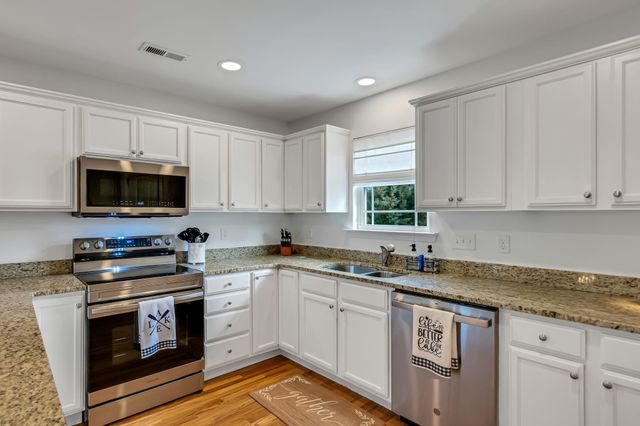 1675 Casey Creek Road, Chesnee, SC 29323