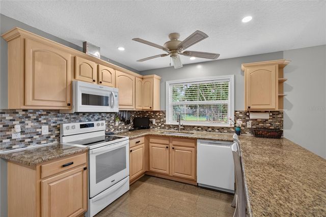 19923 W ELDORADO DRIVE, Eustis, FL 32736