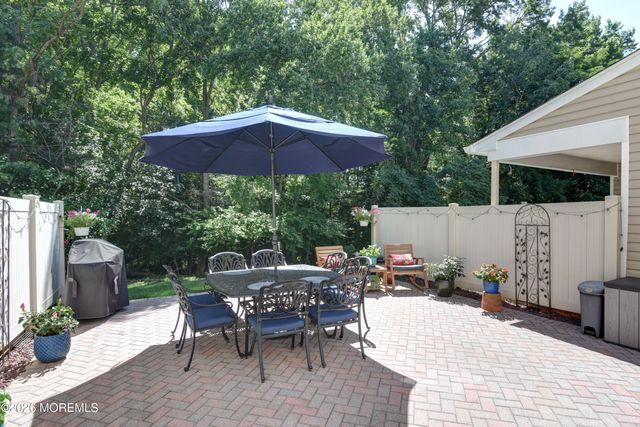 242 Teasdale Place, Morganville, NJ 07751