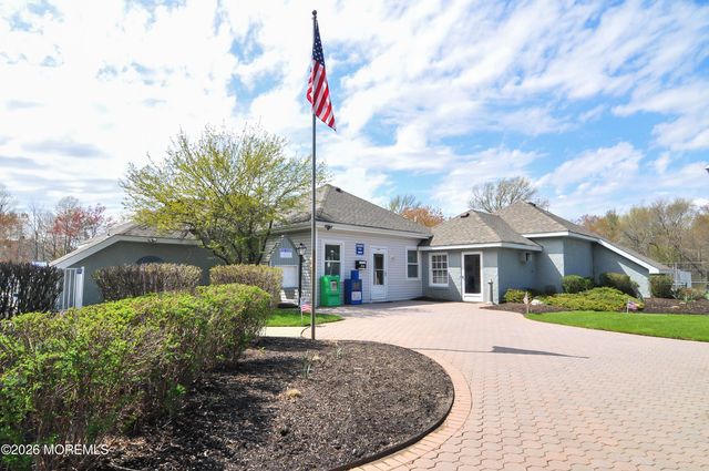 242 Teasdale Place, Morganville, NJ 07751