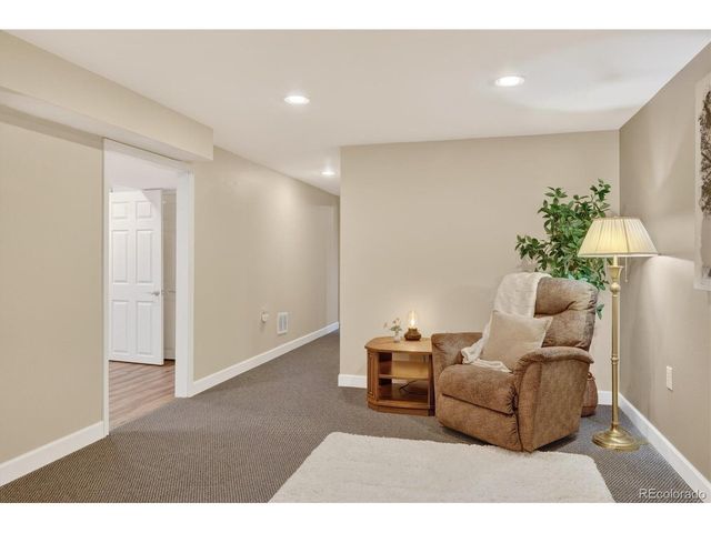 1732 S Elm St, Denver, CO 80222