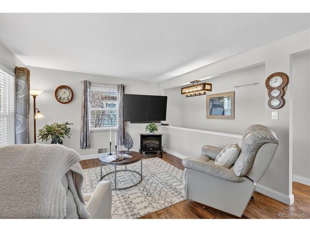 1732 S Elm St, Denver, CO 80222