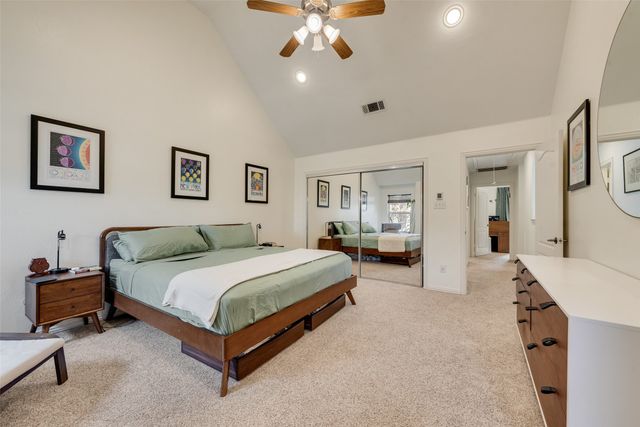 5735 Richmond Avenue A, Dallas, TX 75206