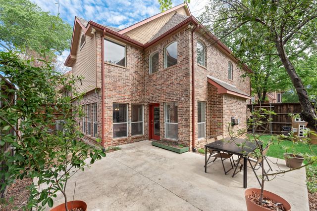 5735 Richmond Avenue A, Dallas, TX 75206