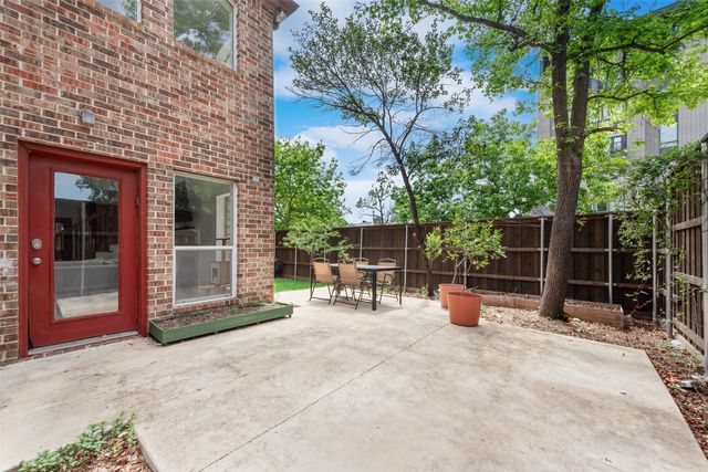 5735 Richmond Avenue A, Dallas, TX 75206