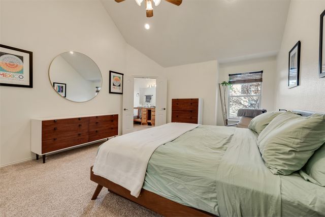 5735 Richmond Avenue A, Dallas, TX 75206