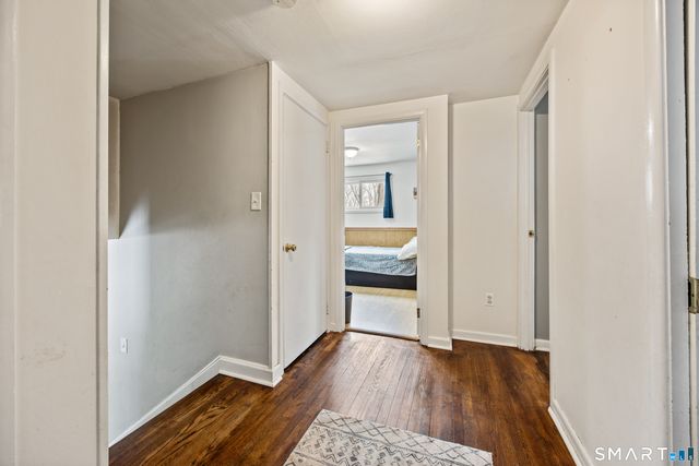 38 Mountain Road, Cheshire, CT 06410