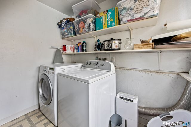 38 Mountain Road, Cheshire, CT 06410