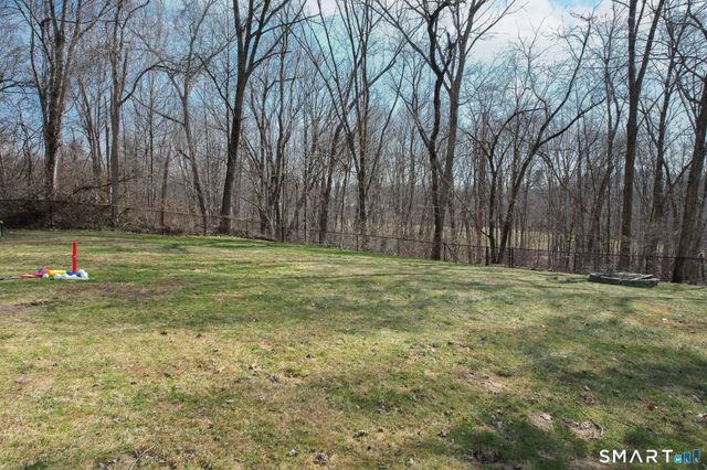 38 Mountain Road, Cheshire, CT 06410