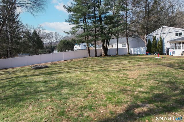 38 Mountain Road, Cheshire, CT 06410