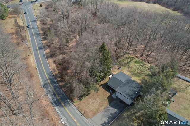 38 Mountain Road, Cheshire, CT 06410