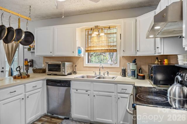 20837 Sierra Vista Drive, Cornelius, NC 28031