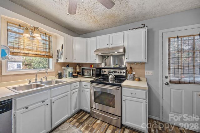 20837 Sierra Vista Drive, Cornelius, NC 28031