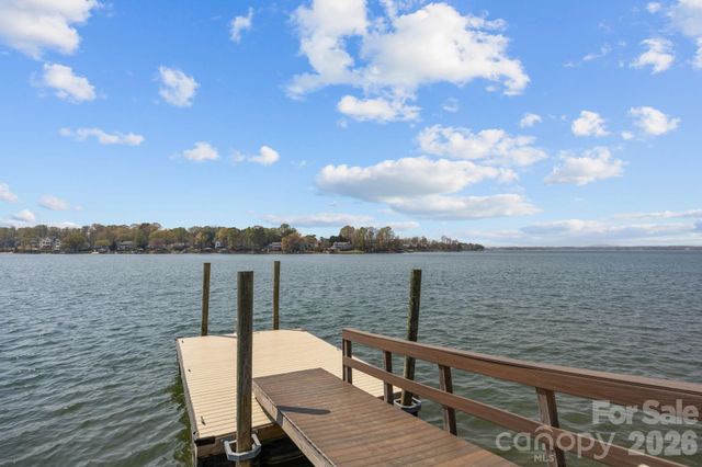 20837 Sierra Vista Drive, Cornelius, NC 28031