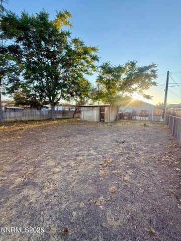 566 Douglas Street, Fallon, NV 89406