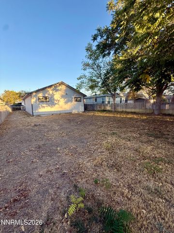 566 Douglas Street, Fallon, NV 89406