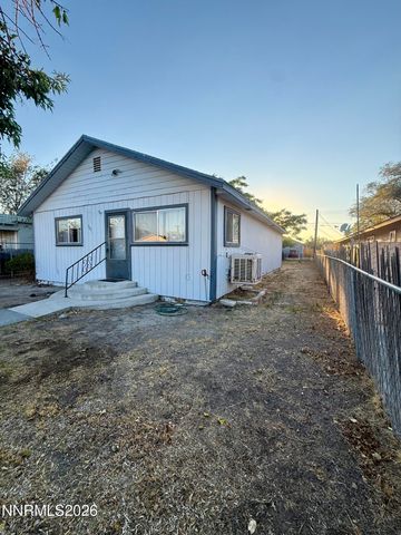 566 Douglas Street, Fallon, NV 89406