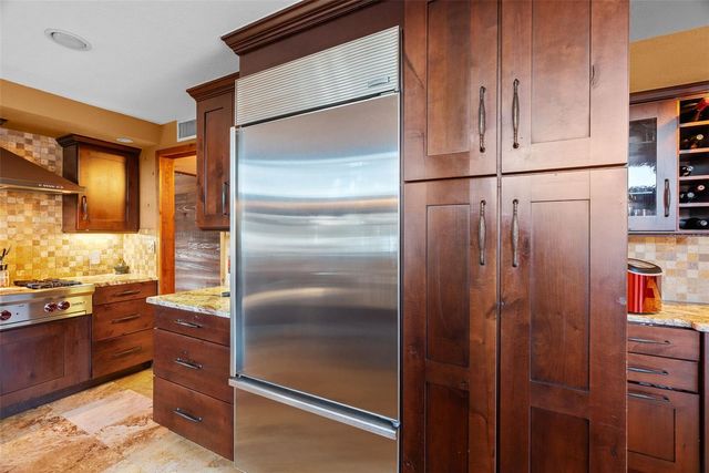 19220 LAKE ALLEN ROAD, Lutz, FL 33558