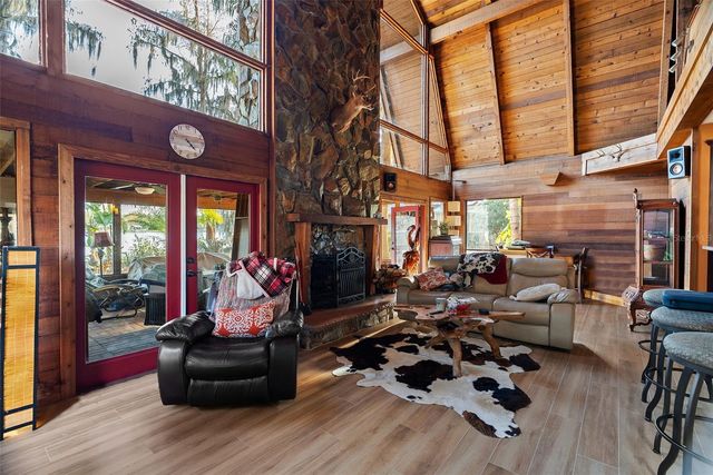 19220 LAKE ALLEN ROAD, Lutz, FL 33558