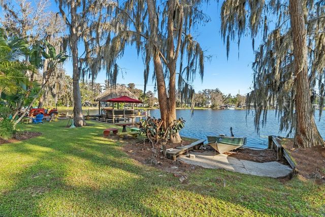 19220 LAKE ALLEN ROAD, Lutz, FL 33558