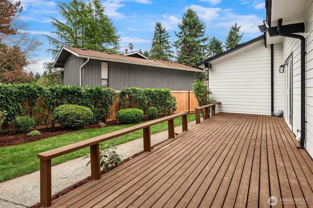 14020 NE 62nd Street, Redmond, WA 98052