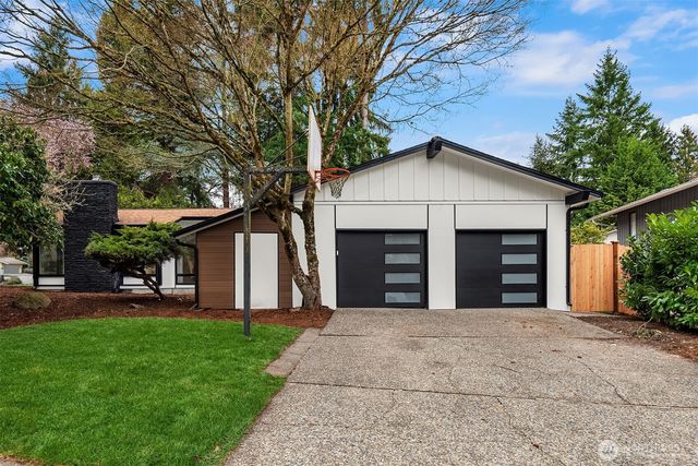 14020 NE 62nd Street, Redmond, WA 98052