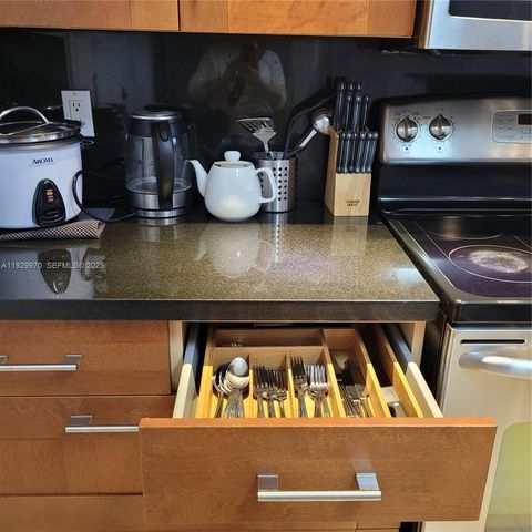 1865 S Ocean Dr 7B, Hallandale Beach, FL 33009